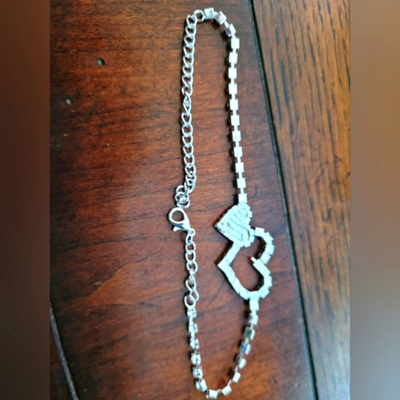 Elegant Silver Heart Pendant Anklet - Picture 2 of 2